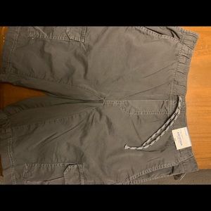 NWT boys Arizona cargo shorts 14 husky